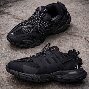 Balenciaga LED Track Trainer Low Top Chunky Sneakers Black US 8-9